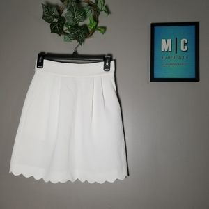Club Monaco Hanne White Scallop Pocket Mini Skirt